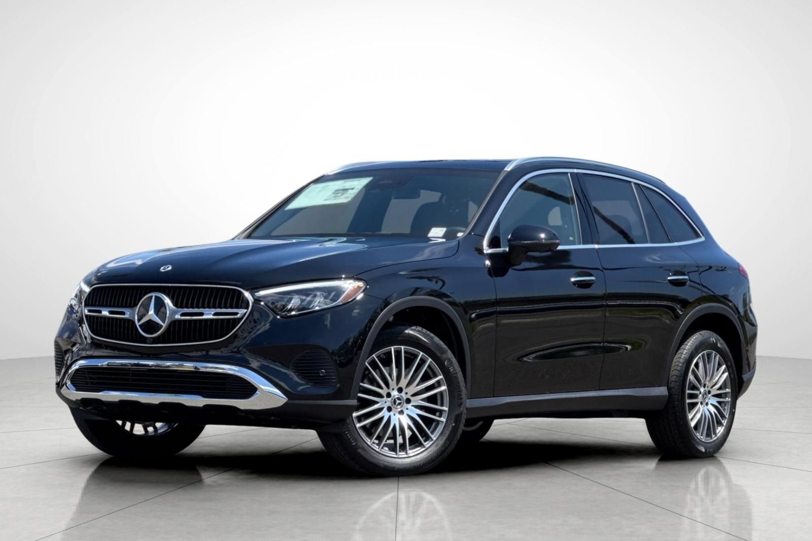 New 2026 Black Mercedes-Benz GLC 300 image 1