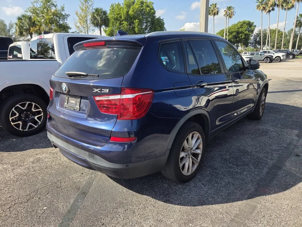 Used 2017 Deep Sea Blue Metallic BMW sDrive28i image 5