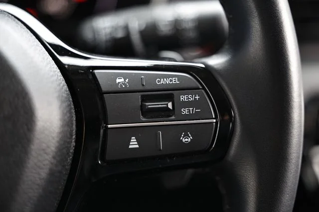 2025 Honda Pilot Touring - Photo 36