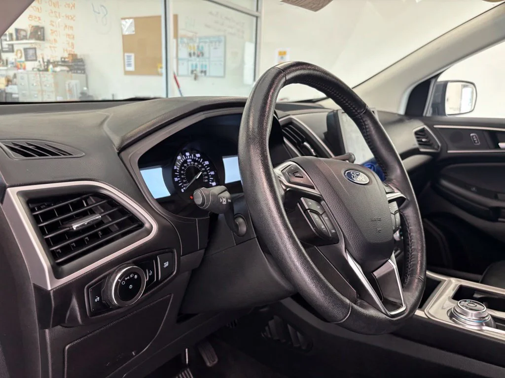 2024 Ford Edge SEL - Photo 11