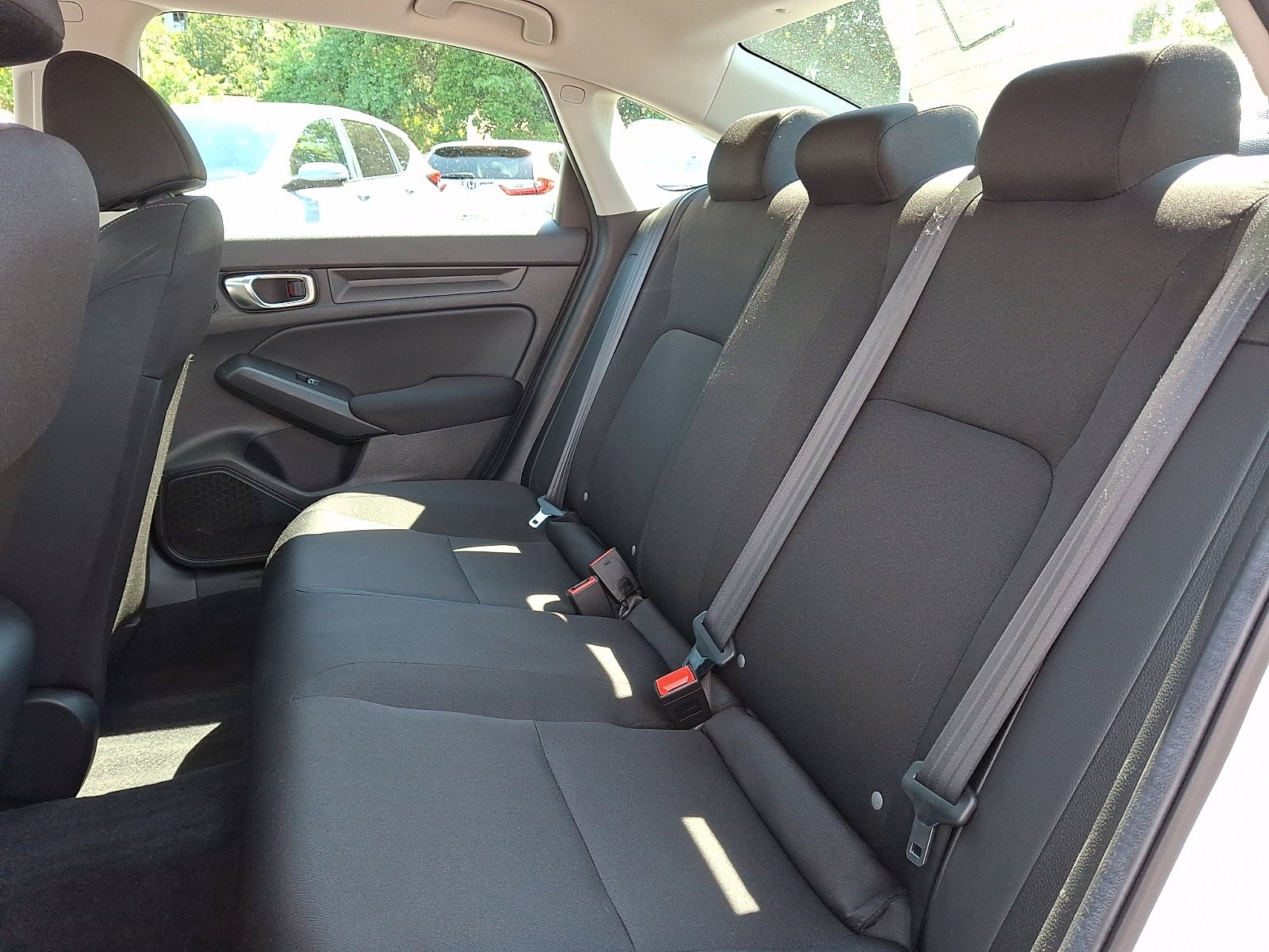 2025 Honda Civic LX - Photo 9