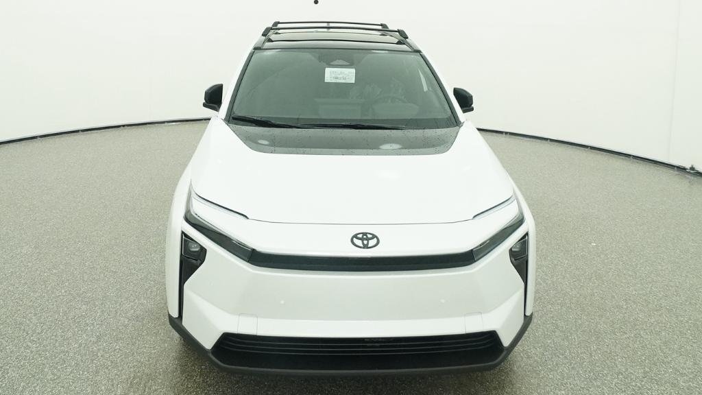 New 2026 Wind Chill Pearl Toyota XLE image 50