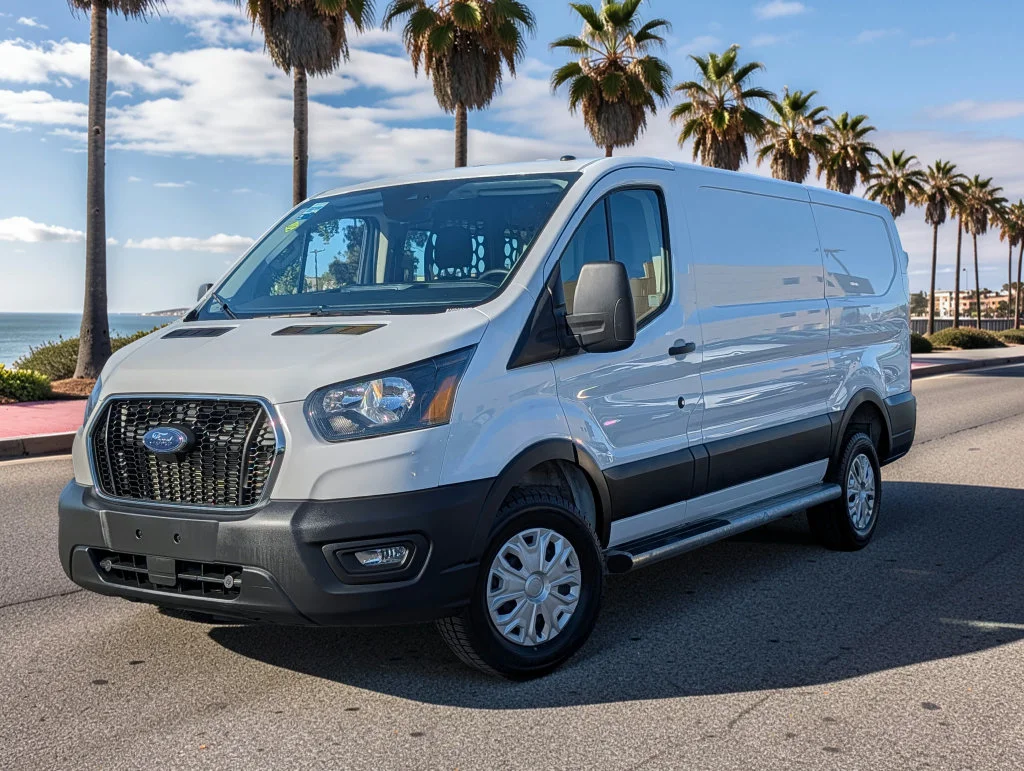 Used 2025 White Ford Base image 2