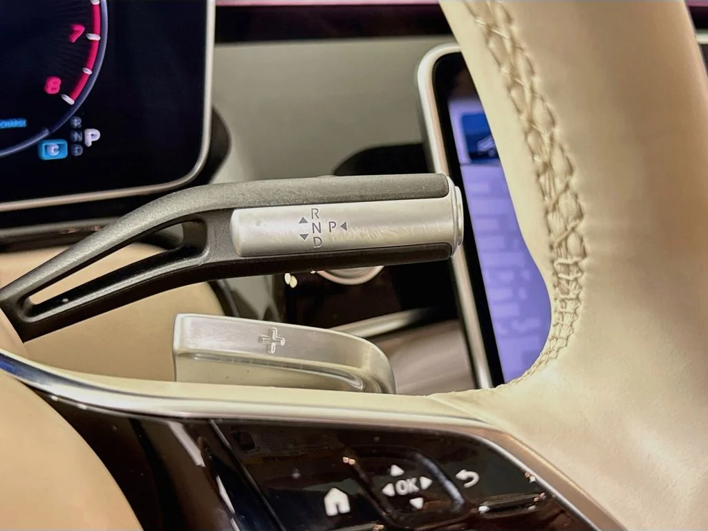 Used 2023 Gray Mercedes-Benz S 500 image 17
