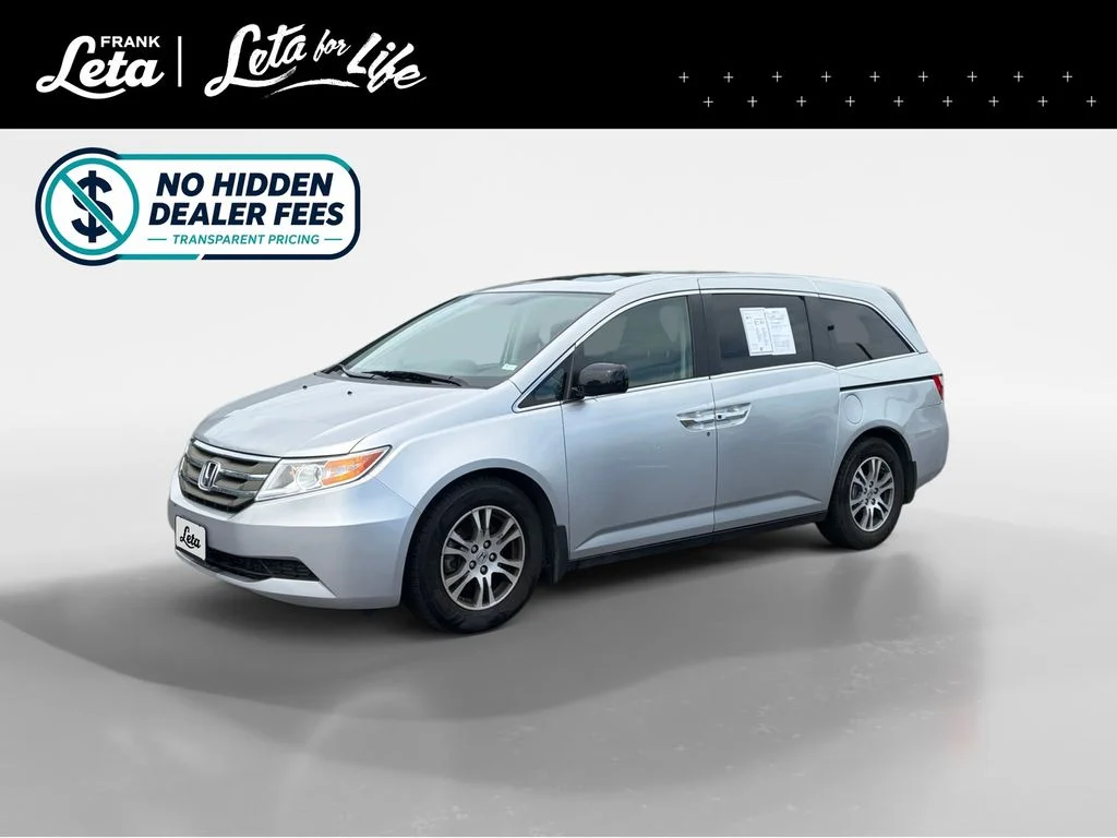 Used 2026 Ruby Flare Pearl Toyota XSE image 1