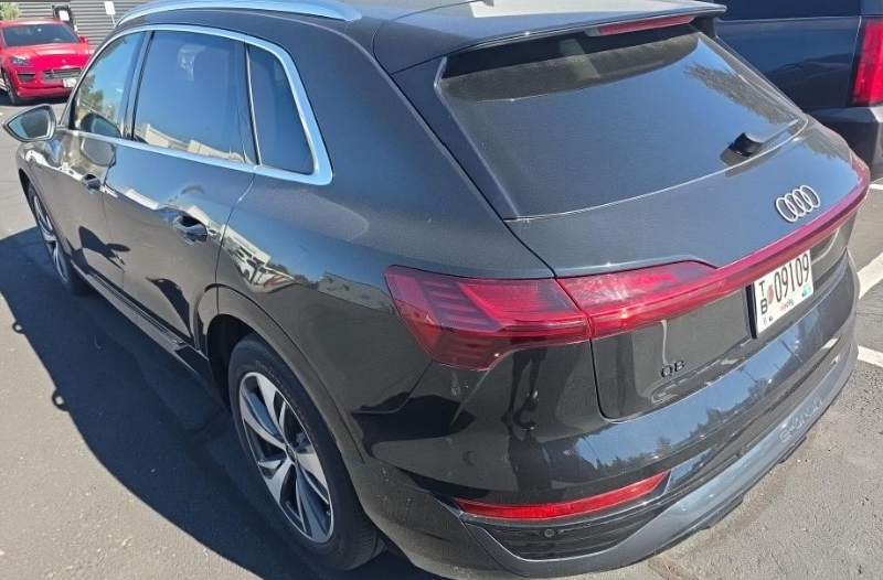 Used 2024 Black Audi Premium Plus image 7