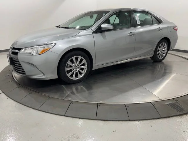 2016 Toyota Camry XLE