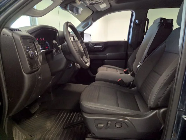 Used 2022 NORTHSKY BLUE METALLIC Chevrolet Custom image 12