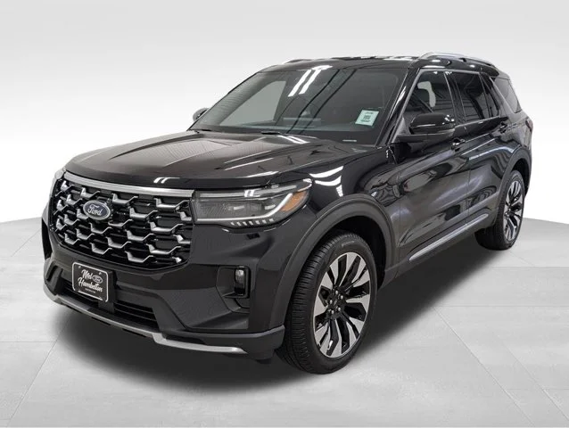 New 2026 Agate Black Metallic Ford Platinum™ image 47
