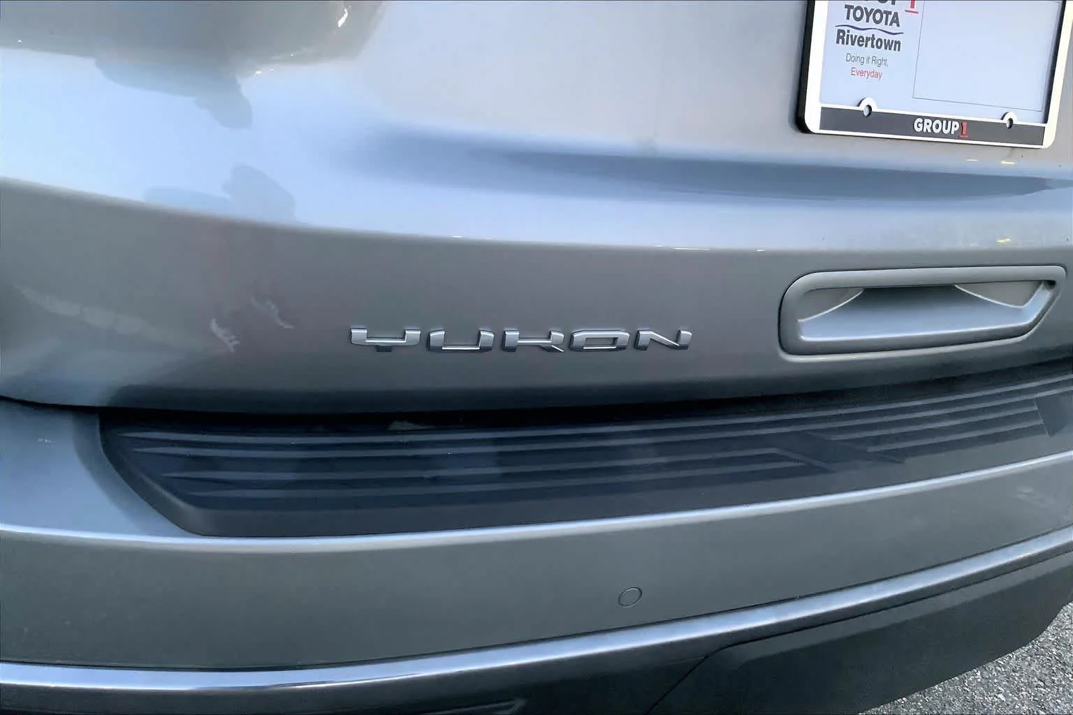 Used 2023 Sterling Metallic GMC Denali Ultimate image 30