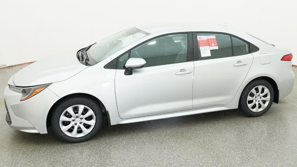 New 2026 Classic Silver Metallic Toyota LE image 5