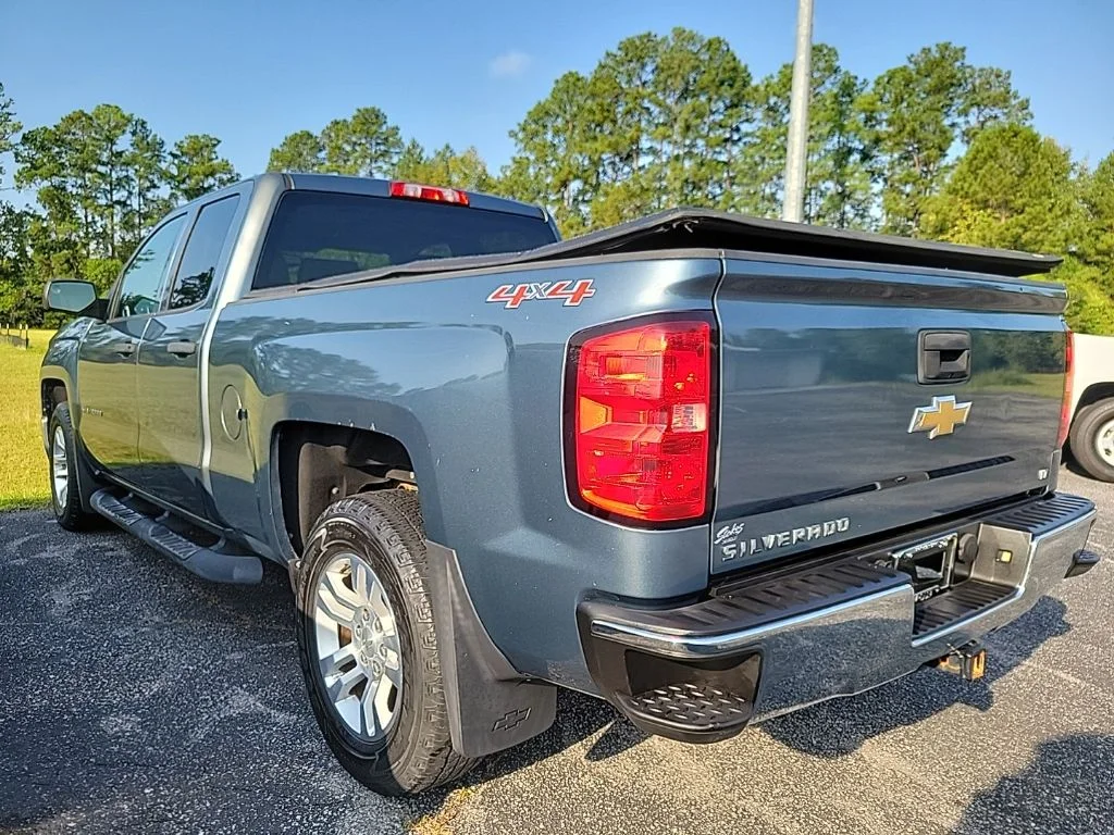 Used 2014 Blue Chevrolet LT image 4