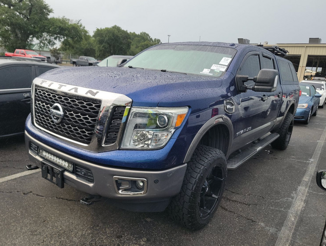 2017 Nissan Titan XD Platinum Reserve