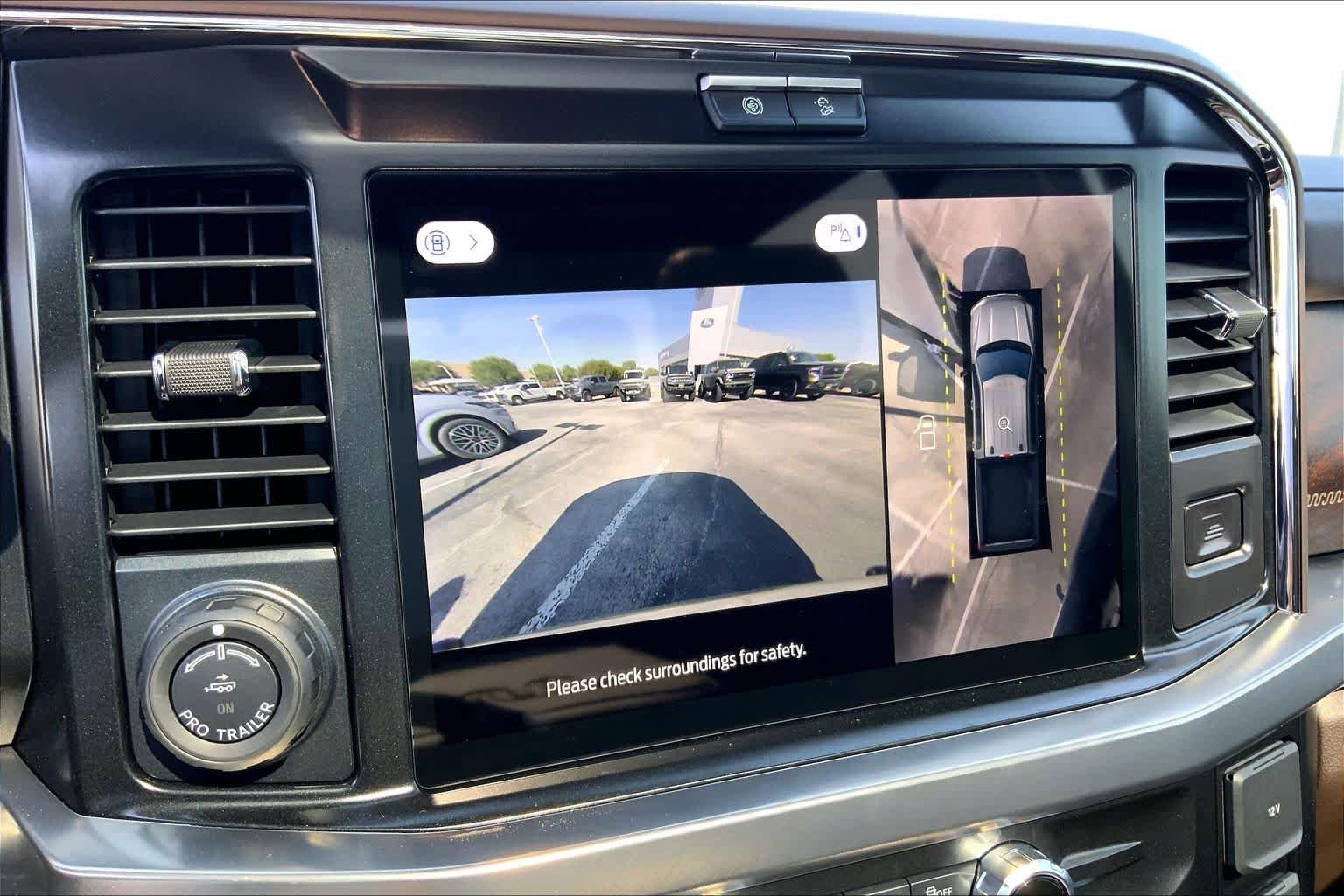 New 2026 Star White Metallic Tri-Coat Ford F-350® King Ranch® image 16