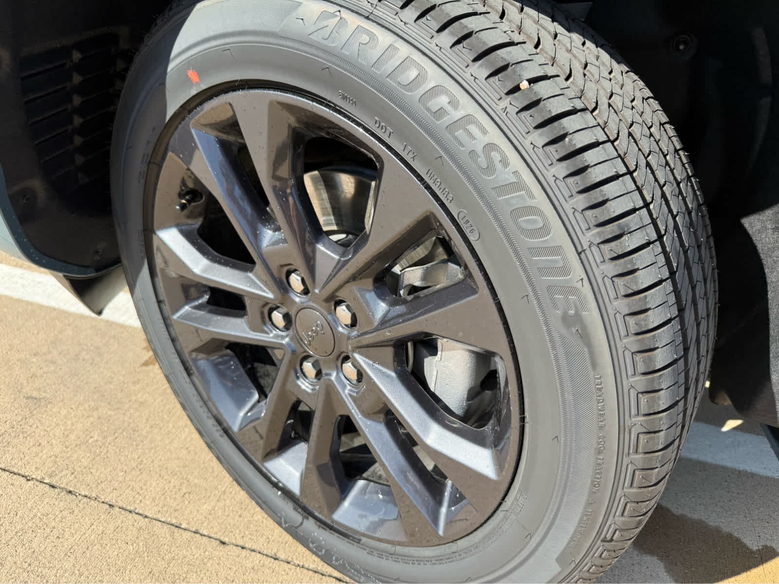 New 2026 Steel Blue Exterior Paint Jeep Limited Reserve image 10
