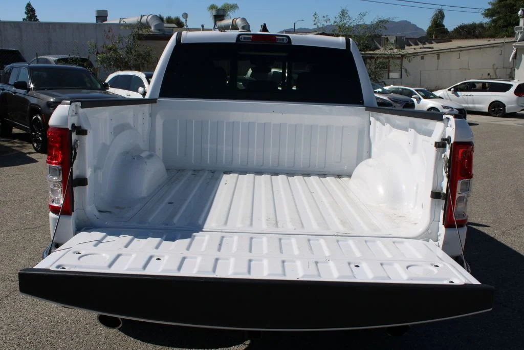 Used 2023 White Ram Big Horn/Lone Star image 9