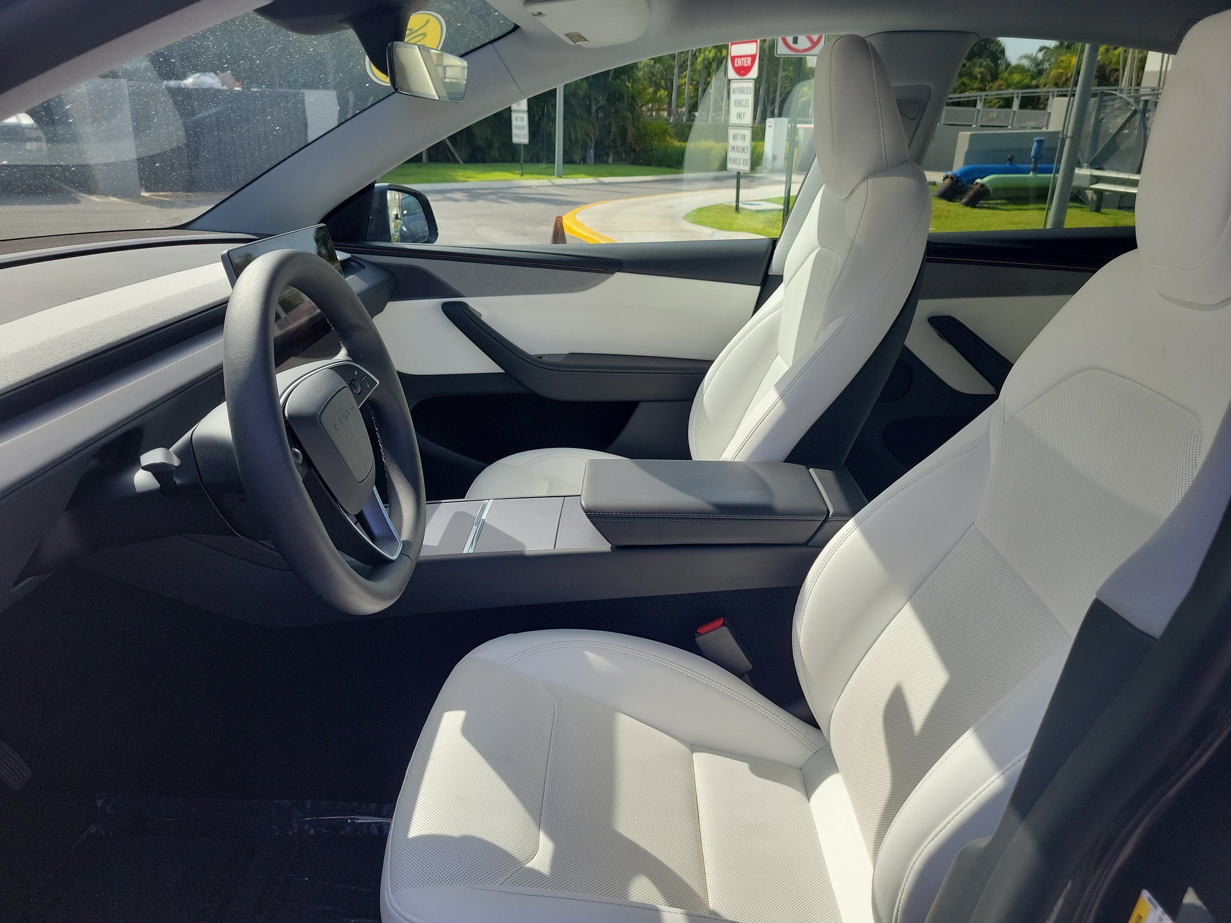 Used 2026 Stealth Gray Tesla Long Range image 23