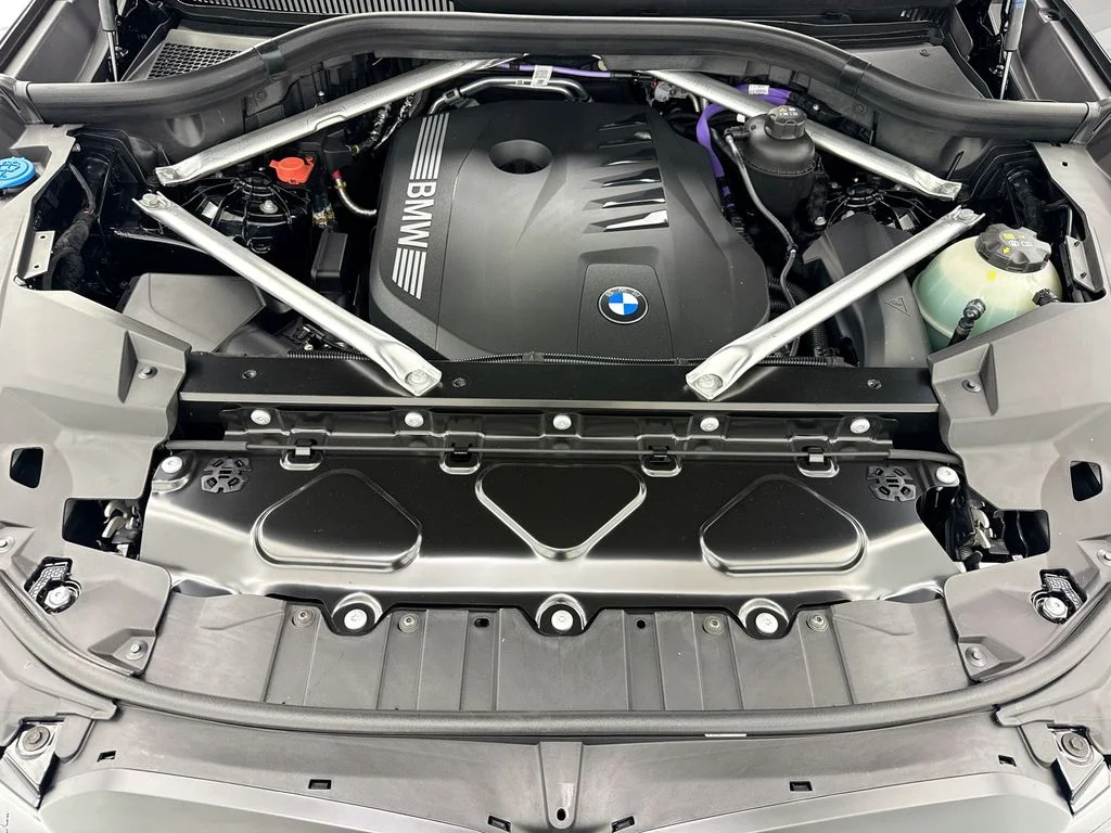 New 2026 Black BMW xDrive40i image 28