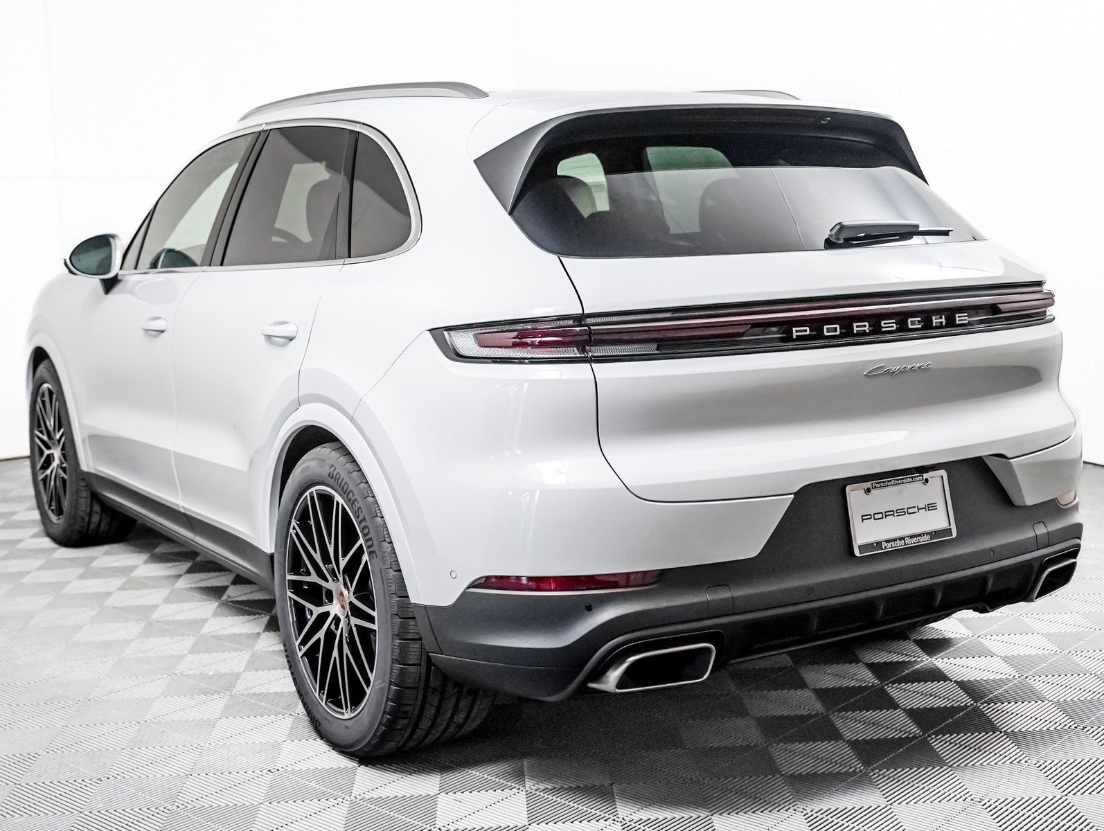 New 2026 CARRARA WHITE Porsche  image 3