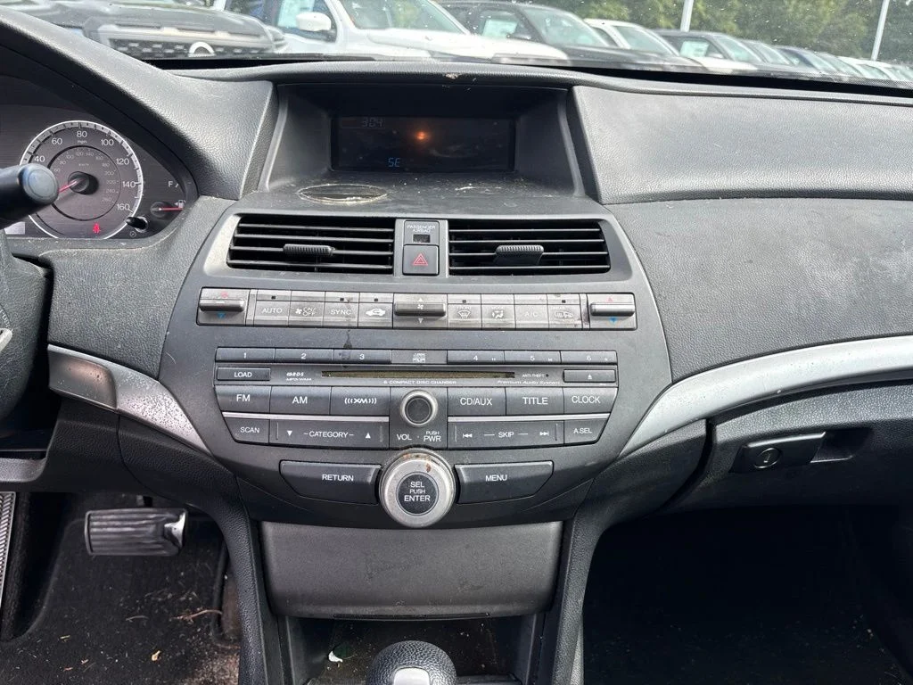 Used 2010 Black Honda EX-L image 10