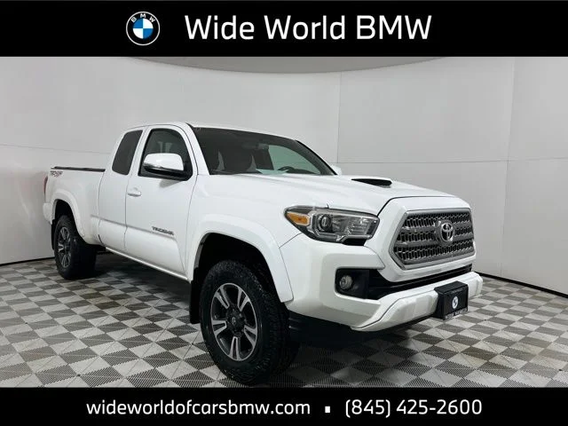 2017 Toyota Tacoma TRD Sport