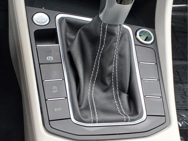 2022 Volkswagen Jetta SE - Photo 20