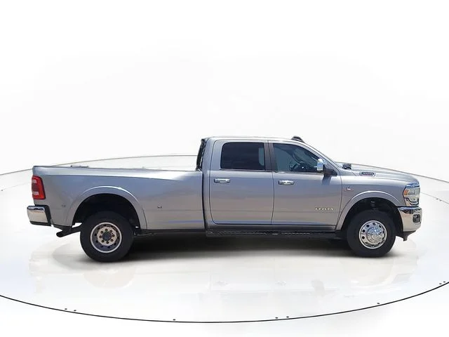 Used 2019 Silver Ram Laramie image 4