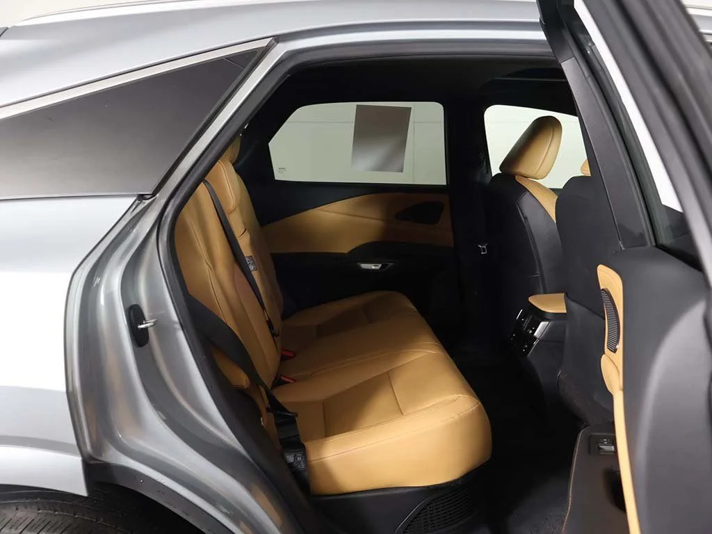 Used 2024 Silver Lexus 350h Premium Plus image 35