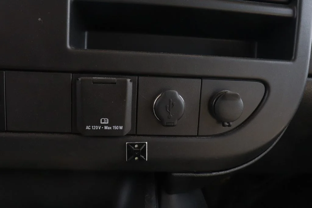 Used 2018 White Chevrolet Work Van image 19