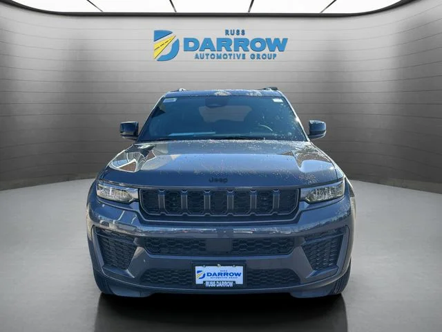 New 2026 Baltic Gray Metallic Clear-Coat Exterior Paint Jeep Altitude image 8
