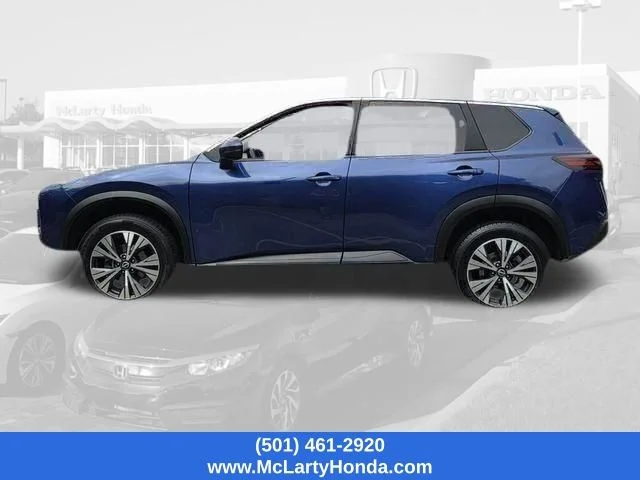 Used 2023 Blue Nissan SV image 2