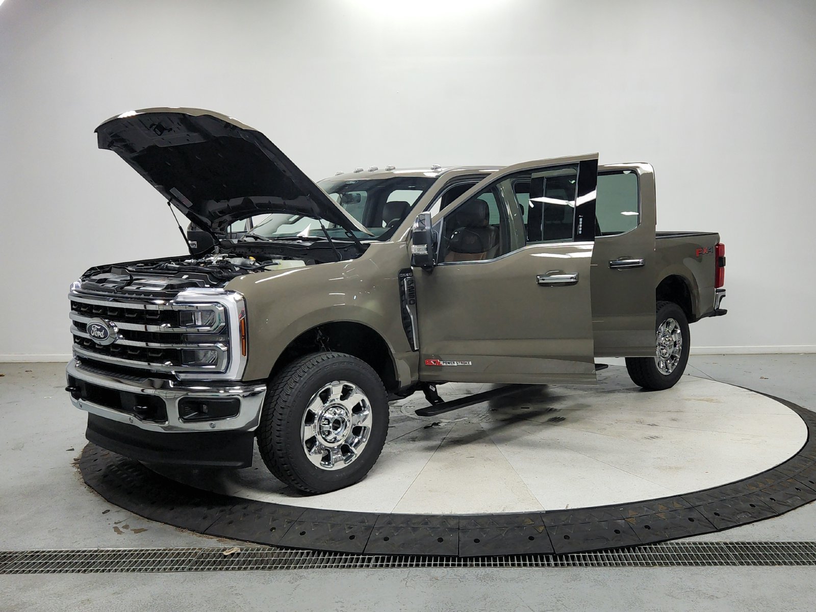 New 2027 Marsh Gray Metallic Ford F-250® King Ranch® image 12