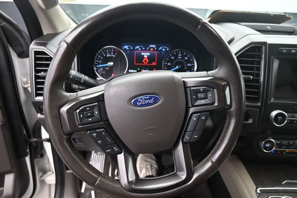 Used 2021 White Ford Limited image 13