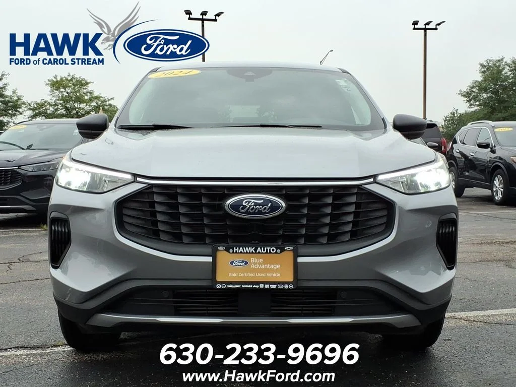 Used 2024 Silver Ford Active image 2
