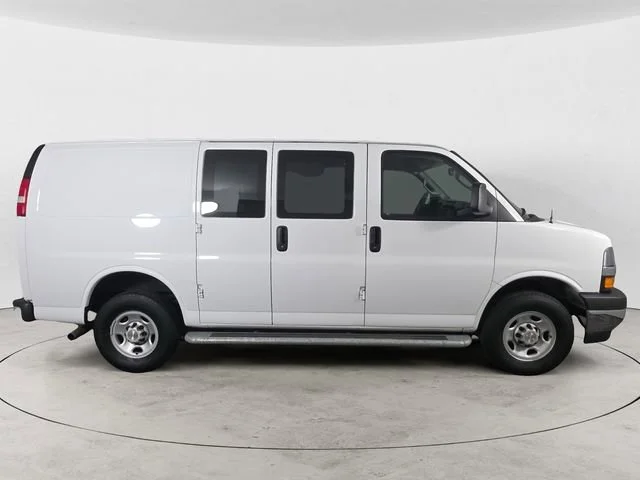 Used 2024 Summit White Chevrolet WT image 6