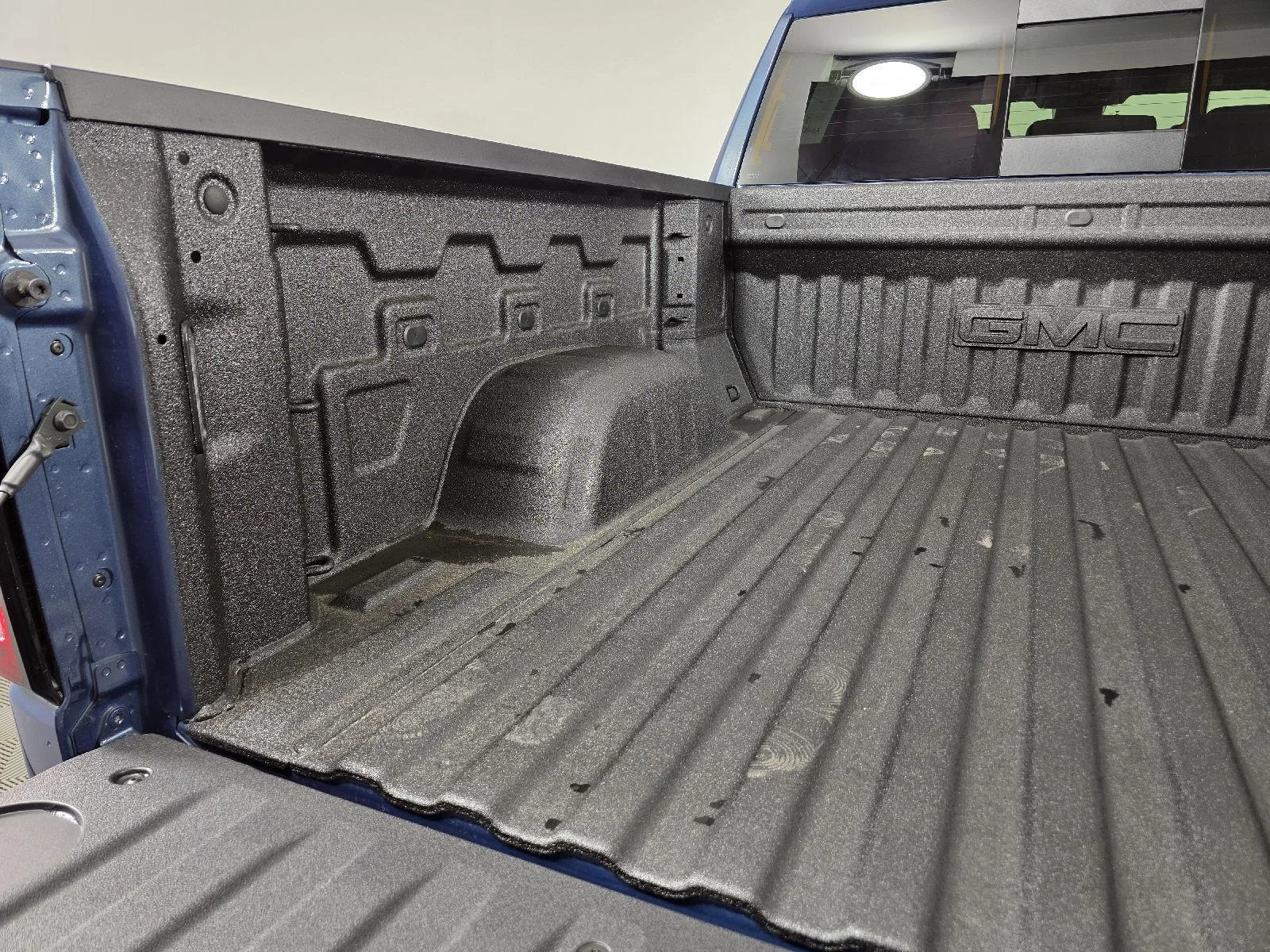 New 2026 Downpour Metallic GMC Elevation image 7