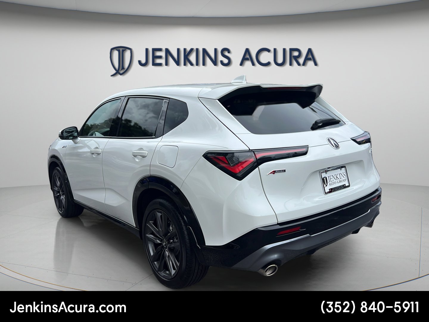 Used 2025 Platinum White Pearl Acura w/A-Spec Package image 5