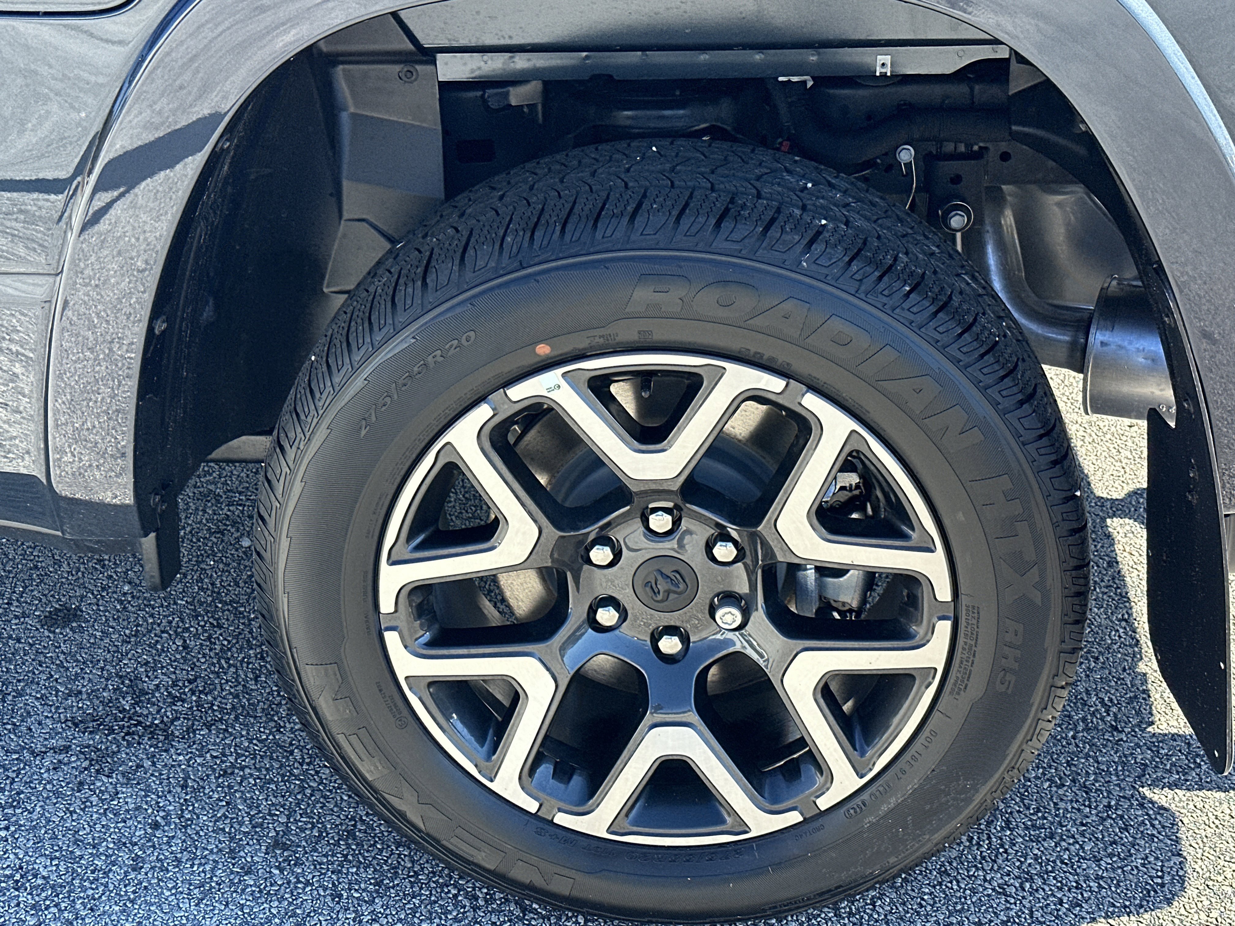 2026 RAM 1500 Laramie - Photo 20