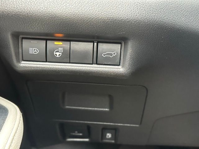 Used 2024 Red Toyota Limited image 18