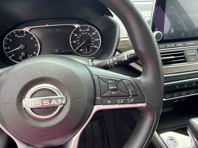 Used 2023 Red Nissan 2.5 SV image 15