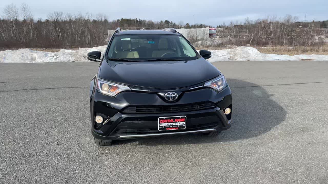 Used 2017 Black Toyota XLE image 3