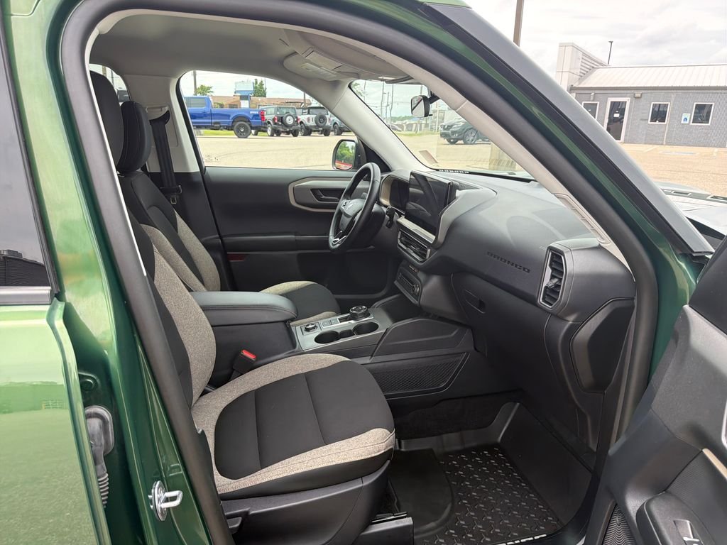 Used 2025 Green Ford Big Bend image 22