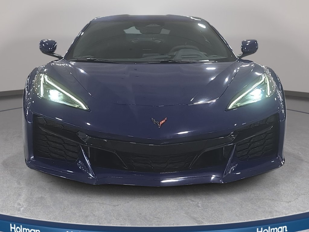 Used 2025 Hysteria Purple Metallic Chevrolet Z06 image 3