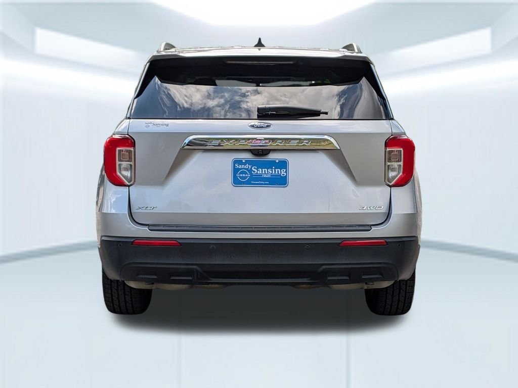 Used 2021 Silver Ford XLT image 5