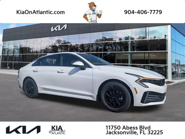 2026 Kia K5 LXS FWD