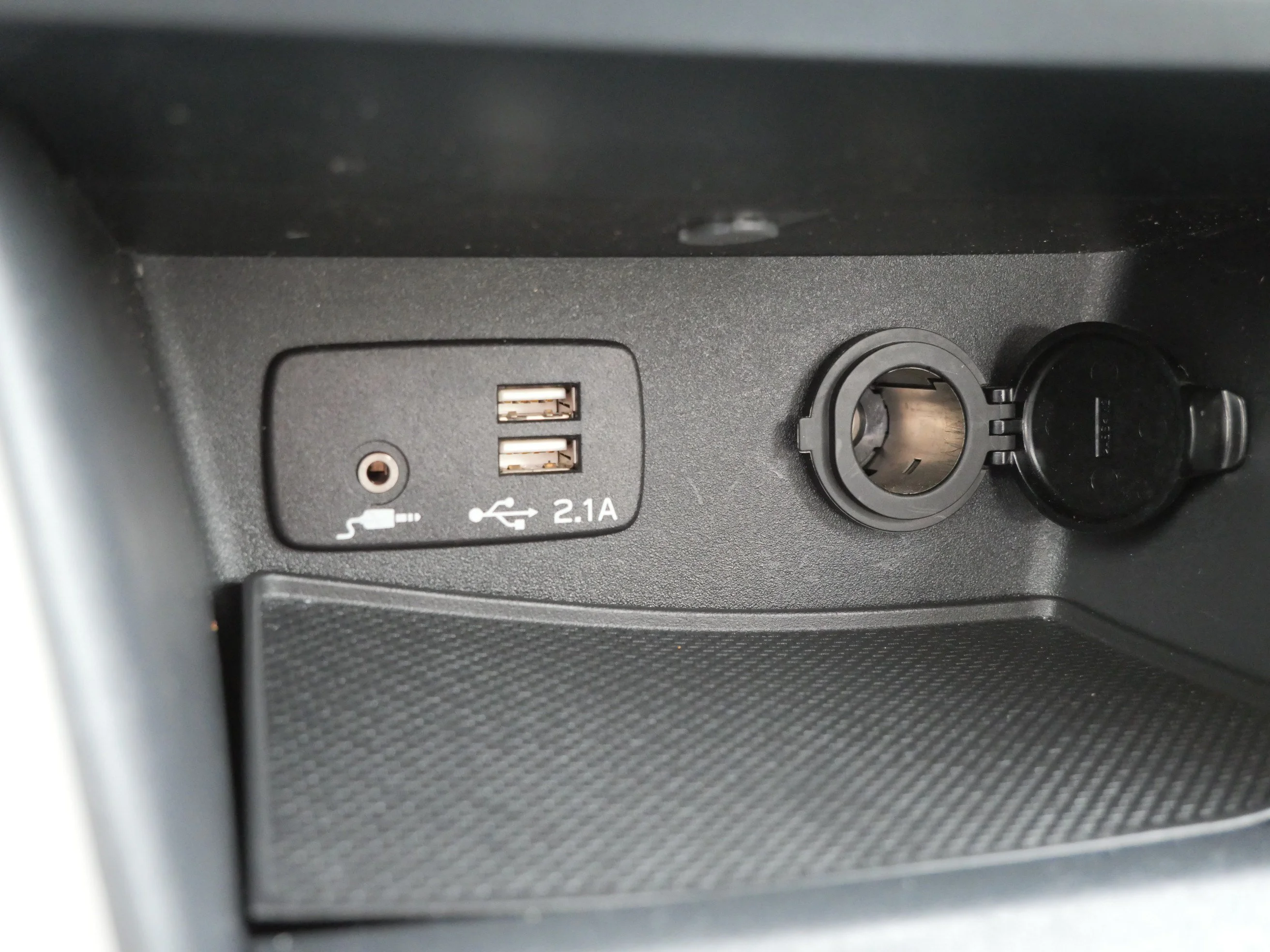 Used 2023 Magnetite Gray Metallic Subaru CVT image 32