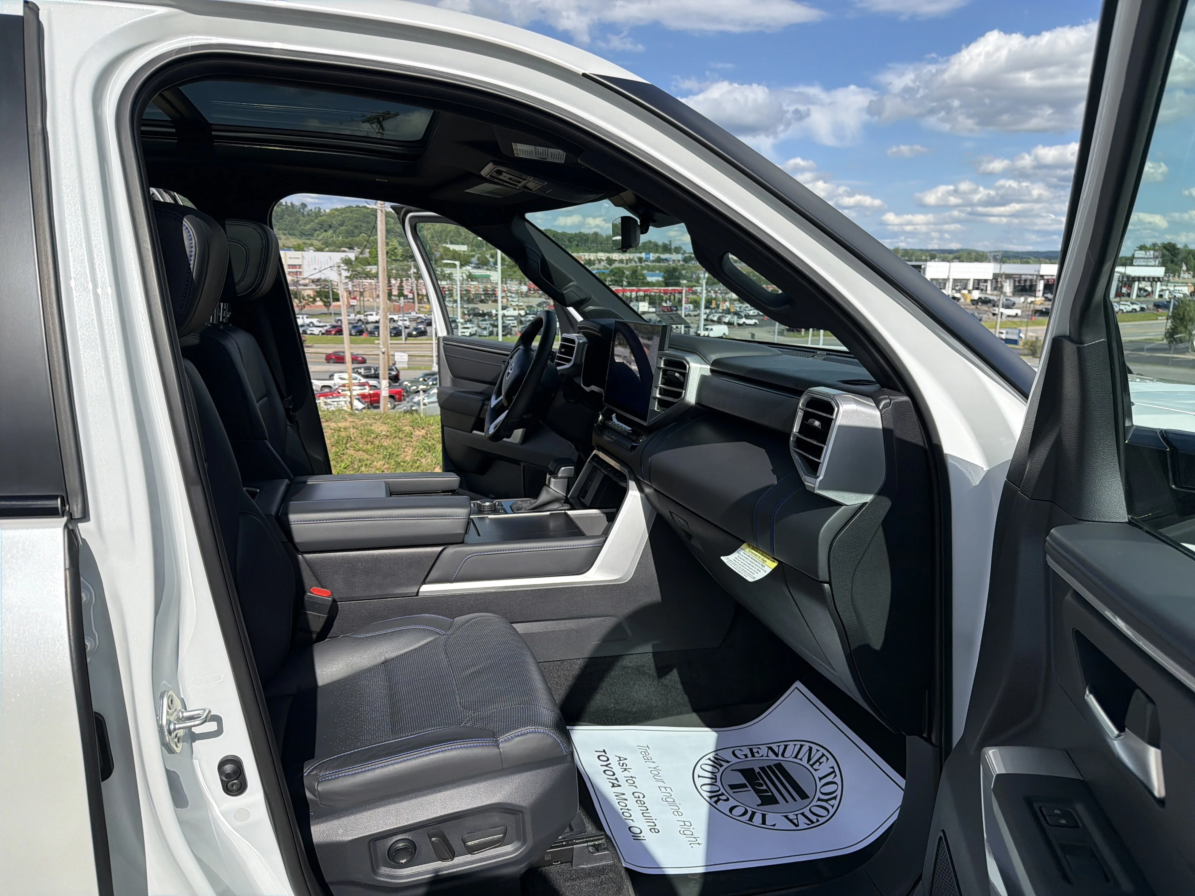 Certified Used 2025 Wind Chill Pearl Toyota Platinum Hybrid image 10