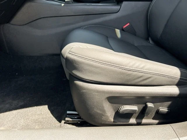 New 2026 Super Black Nissan SV image 22