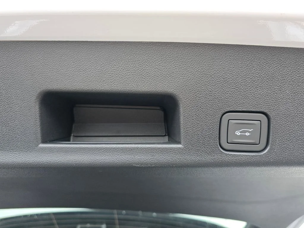 2026 GMC Acadia Elevation - Photo 31