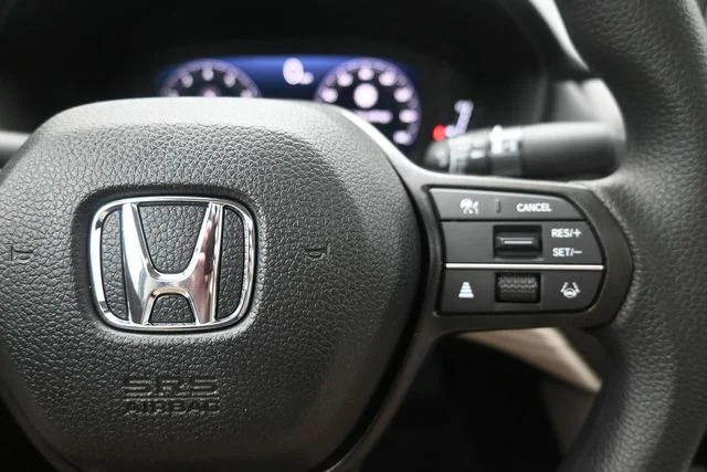 New 2026 Meteorite Gray Metallic Honda SE image 31